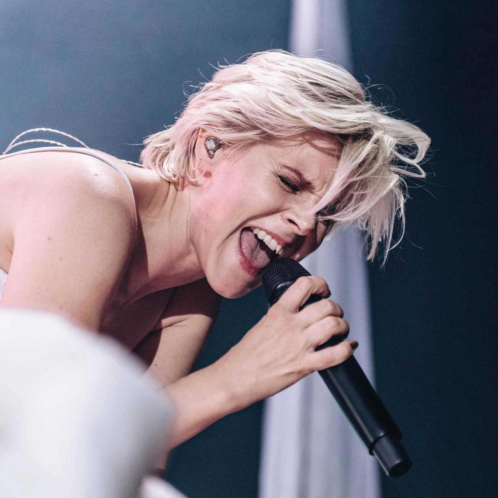 Robyn